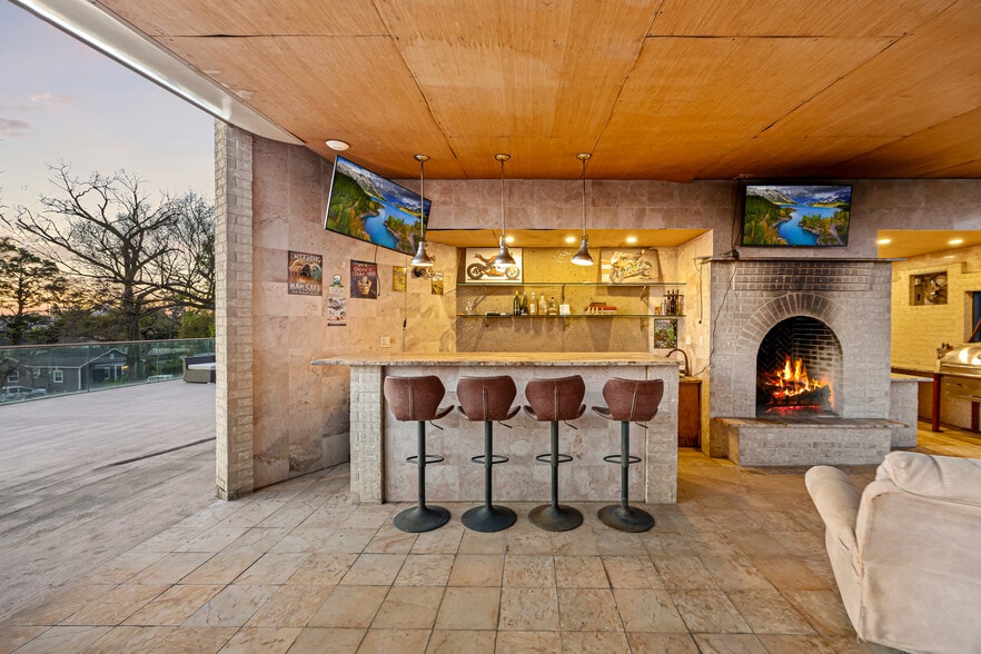 More Photos Of 4015 Luell St, Houston Specialty For Sale
