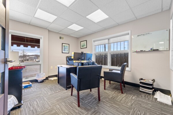 More Photos Of 100 W Pond Rd, Perth Amboy Office For Lease