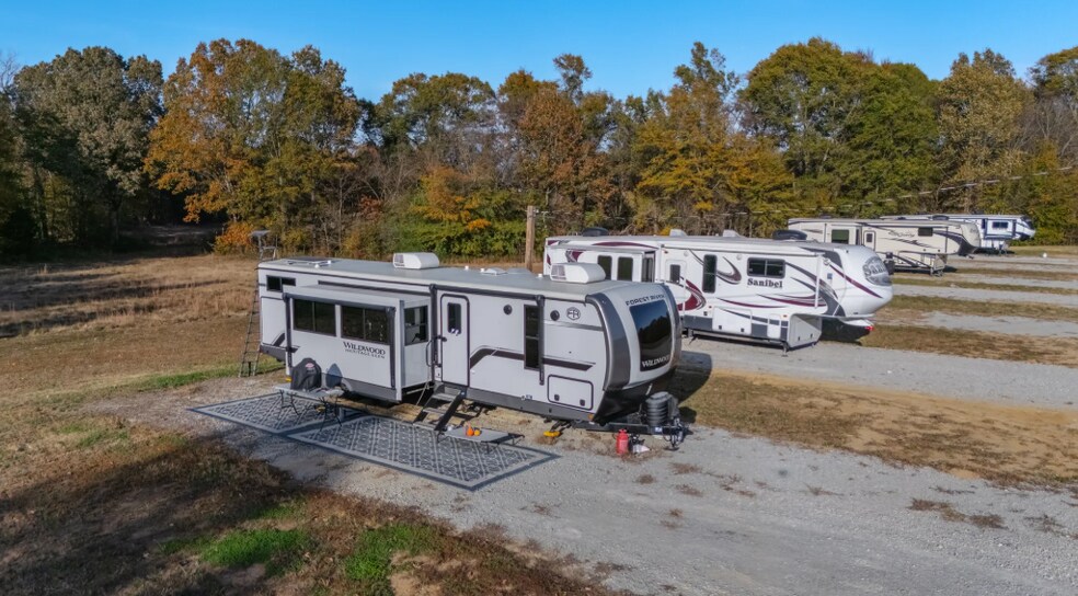 More Photos Of 6946 Highway 70 W, Brownsville Manufactured Housing Mobile Home Park For Sale