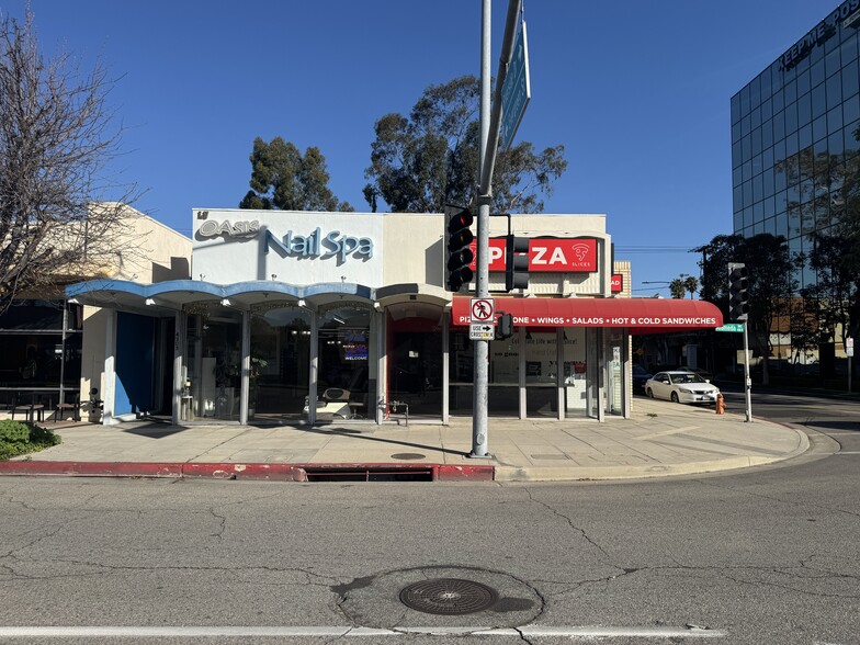 Primary Photo Of 4201-4203 W Alameda Ave, Burbank General Retail For Lease
