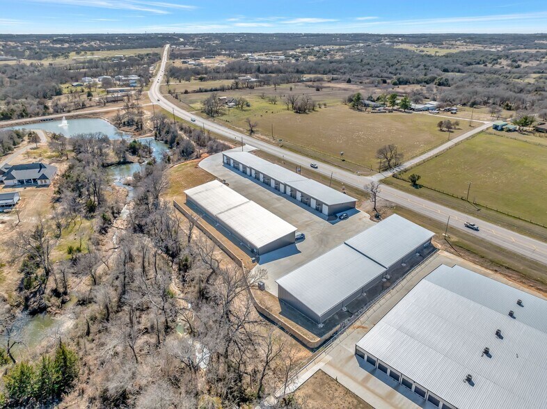 More Photos Of 3000 N FM 51, Weatherford Warehouse For Lease