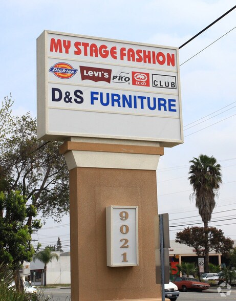 More Photos Of 9025-9029 Artesia Blvd, Bellflower Freestanding For Lease