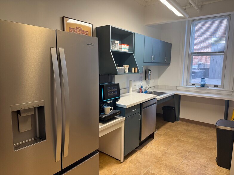 More Photos Of 47-49 N Christian St, Lancaster Coworking Space