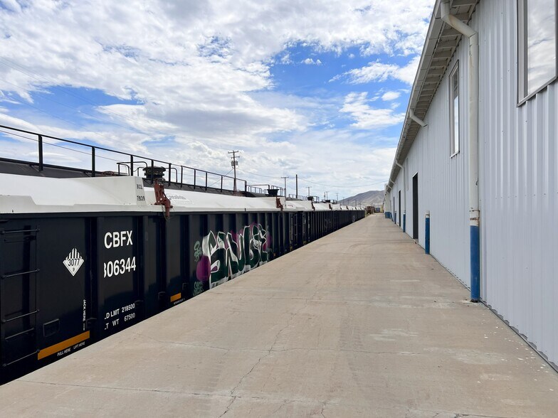 More Photos Of 55 Lodestone Way, Tooele Warehouse For Lease