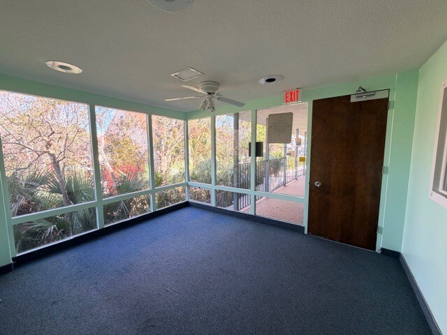 More Photos Of 523 N Peninsula Dr, Daytona Beach Office For Sale