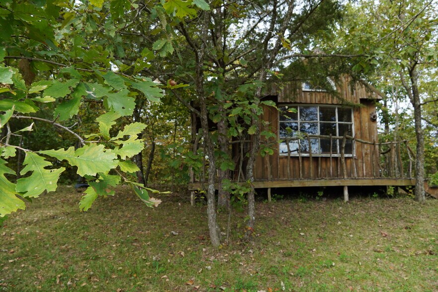 More Photos Of 22413 Highway C, Lawson Specialty For Sale