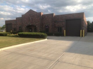 Primary Photo Of 465-469 Windy Point Dr, Glendale Heights Warehouse For Lease