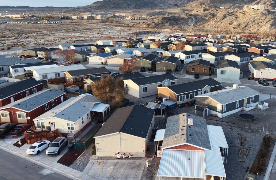 More Photos Of 32 W Carol St, West Wendover Manufactured Housing Mobile Home Park For Sale