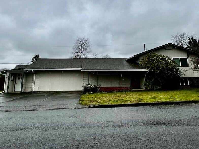 More Photos Of 300 NE 117th Ave, Vancouver Office Residential For Lease