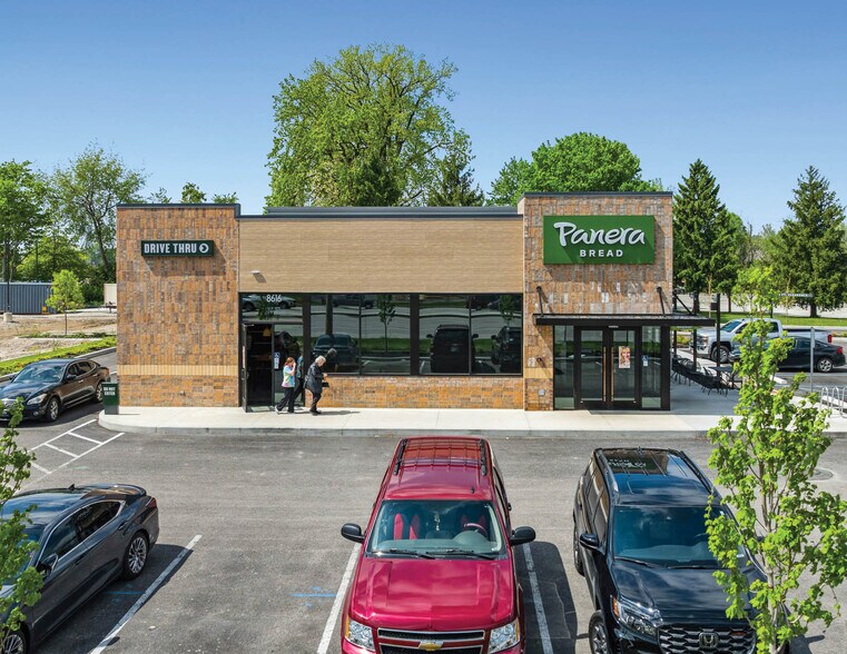 More Photos Of 8616 US 31, Southport General Retail For Sale