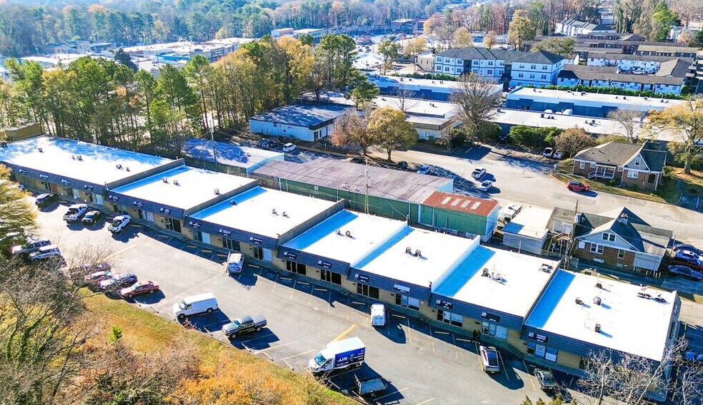 More Photos Of 5891 New Peachtree Rd, Doraville Warehouse For Lease