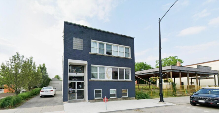 Primary Photo Of 57 Division St, Welland Storefront Retail Residential For Sale
