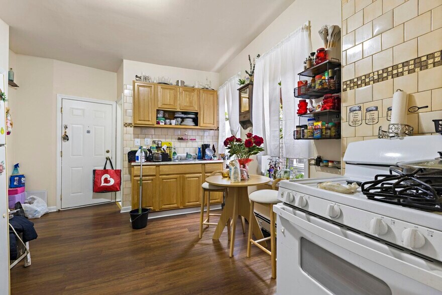 More Photos Of 65 Martin Luther King Dr, Jersey City Apartments For Sale