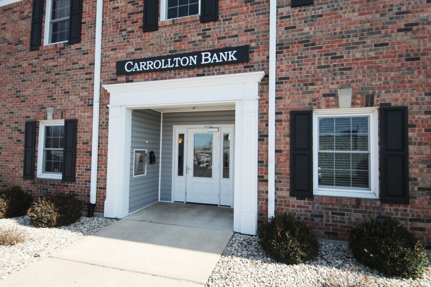 More Photos Of 2777 W Clay St, Saint Charles Office For Lease