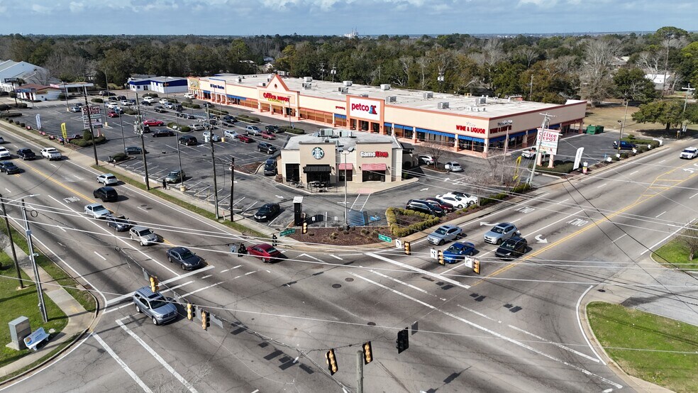 More Photos Of 2414 Pass Road, Biloxi Storefront For Lease