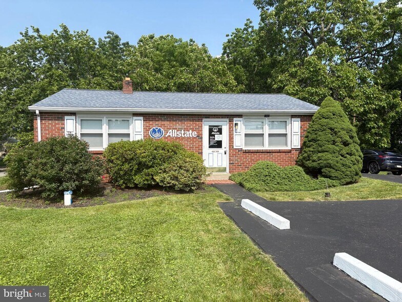 More Photos Of 1569 Swamp Pike, Gilbertsville Office Residential For Sale