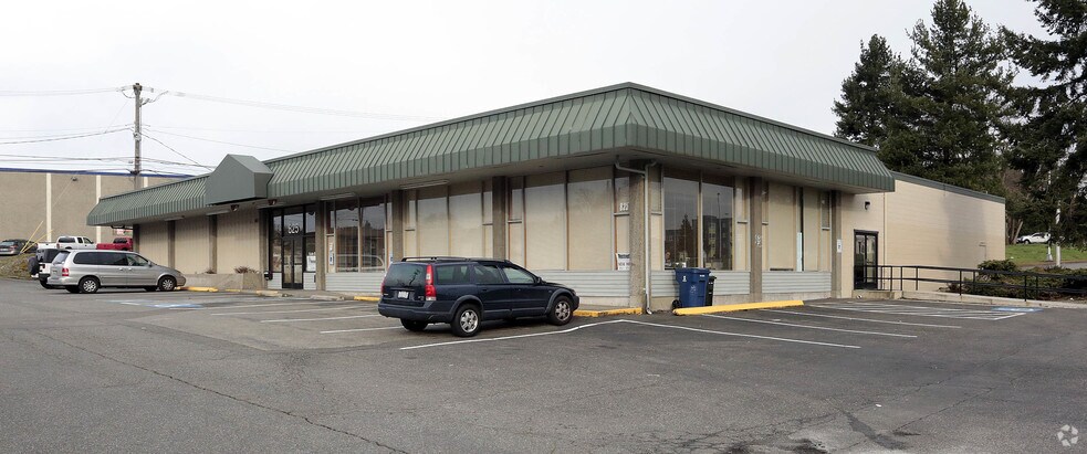 Primary Photo Of 825 S Center St, Tacoma Office For Lease