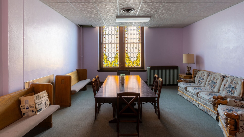 More Photos Of 12 W 5th St, Covington Religious Facility For Sale