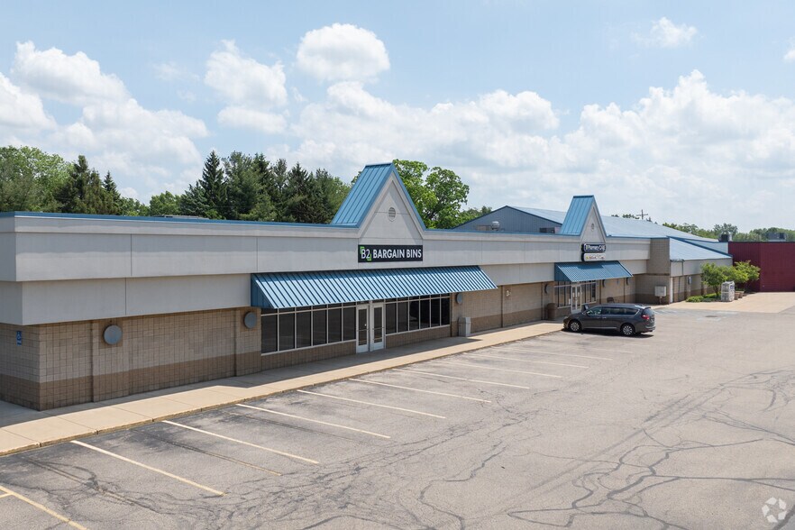 More Photos Of 4624-4660 N M-37 Hwy, Middleville Storefront For Sale