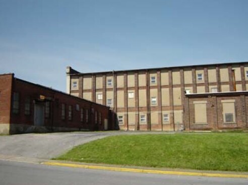 More Photos Of 215 Quarry St, Whitehall Warehouse For Sale