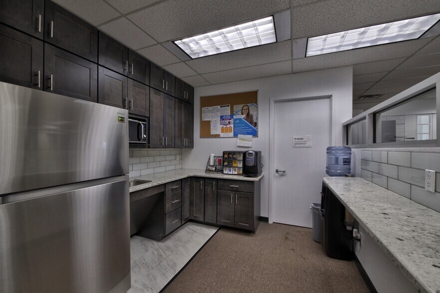 More Photos Of 135 Route 202/206, Bedminster Office For Lease