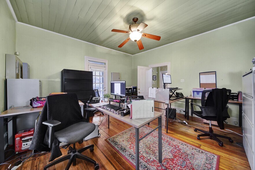 More Photos Of 500 W John St, Matthews Office For Sale