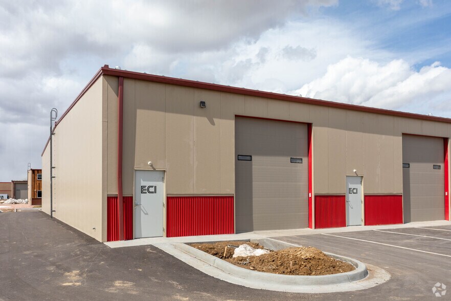More Photos Of 13790 E I-25 Frontage Rd, Longmont Warehouse For Lease