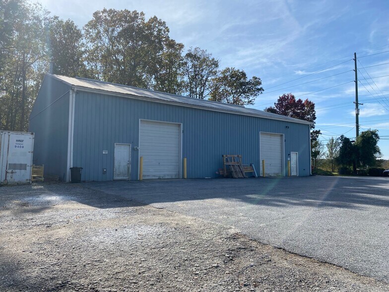 More Photos Of 2922 Fries Mill Rd, Williamstown Office Residential For Sale