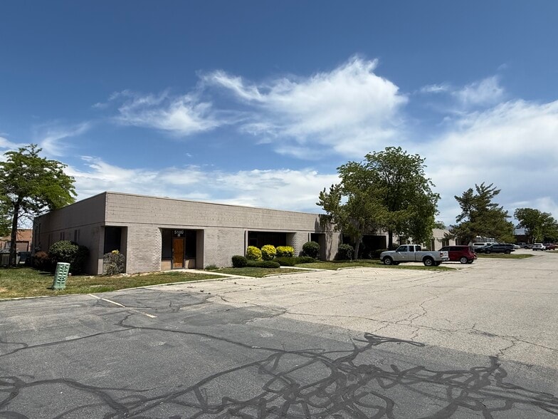 Primary Photo Of 5100 W Amelia Earhart, Salt Lake City Light Manufacturing For Lease