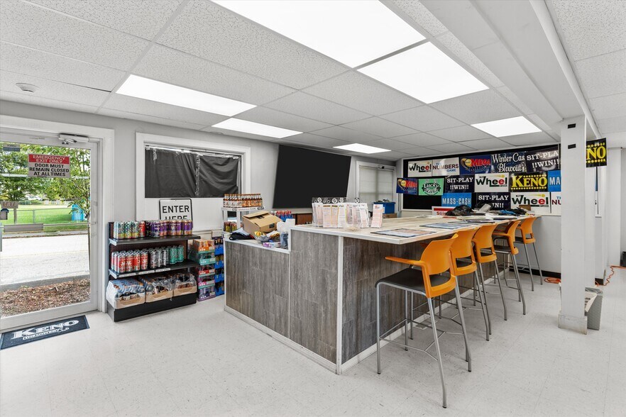 More Photos Of 47 Chelmsford St, Chelmsford Storefront Retail Residential For Sale