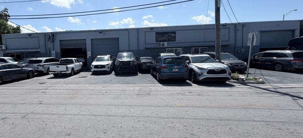 Primary Photo Of 4430 E 10th Ln, Hialeah Warehouse For Sale