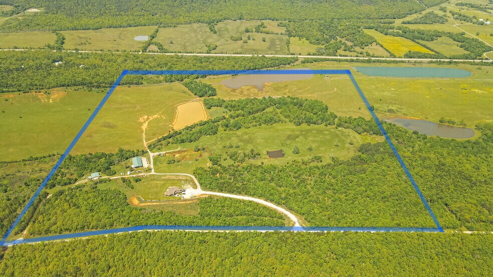 More Photos Of NE 120th, Red Oak Land For Sale