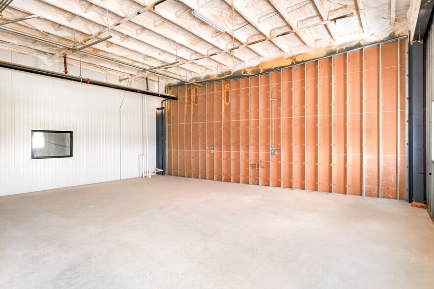 More Photos Of 9342 SE Loop 410, San Antonio Refrigeration Cold Storage For Sale