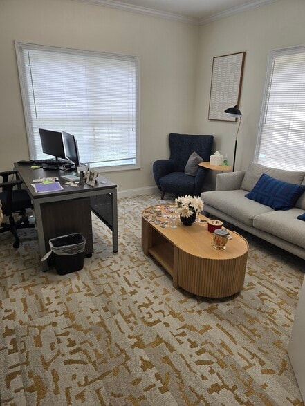 More Photos Of 110 Samaritan Dr, Cumming Medical For Sale