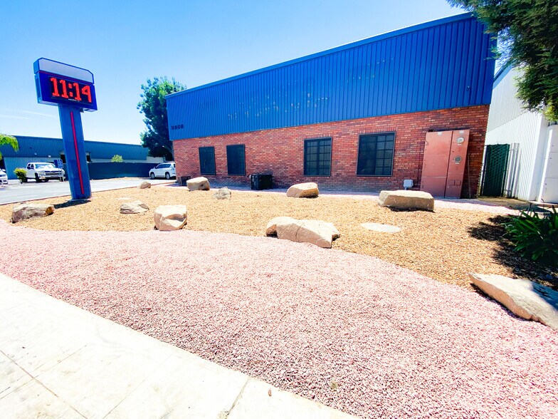 More Photos Of 3505 W Ashlan Ave, Fresno Warehouse For Lease