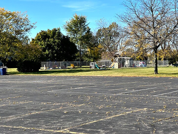 More Photos Of 41W170 Russell Rd, Elgin Specialty For Sale