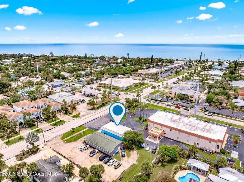 More Photos Of 405 Ocean Ave, Melbourne Beach General Retail For Sale