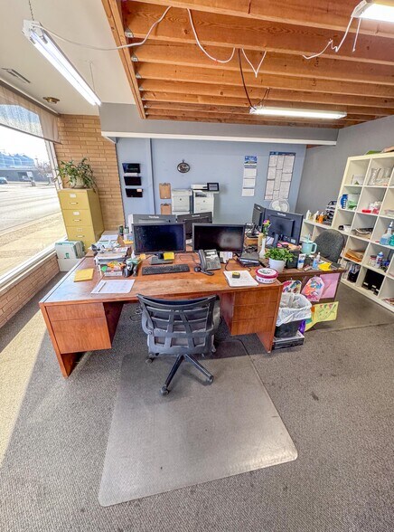 More Photos Of 113 Main St S, Stewartville Storefront For Lease