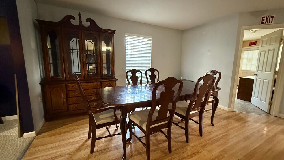 More Photos Of 5212 Astor Pl SE, Washington Assisted Living For Lease