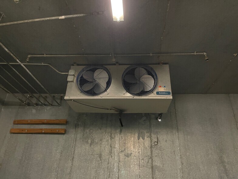 More Photos Of 2230 S Anne St, Santa Ana Manufacturing For Sale