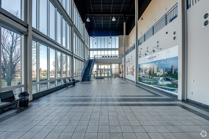 More Photos Of 4101 W Burnham St, West Milwaukee Manufacturing For Sale