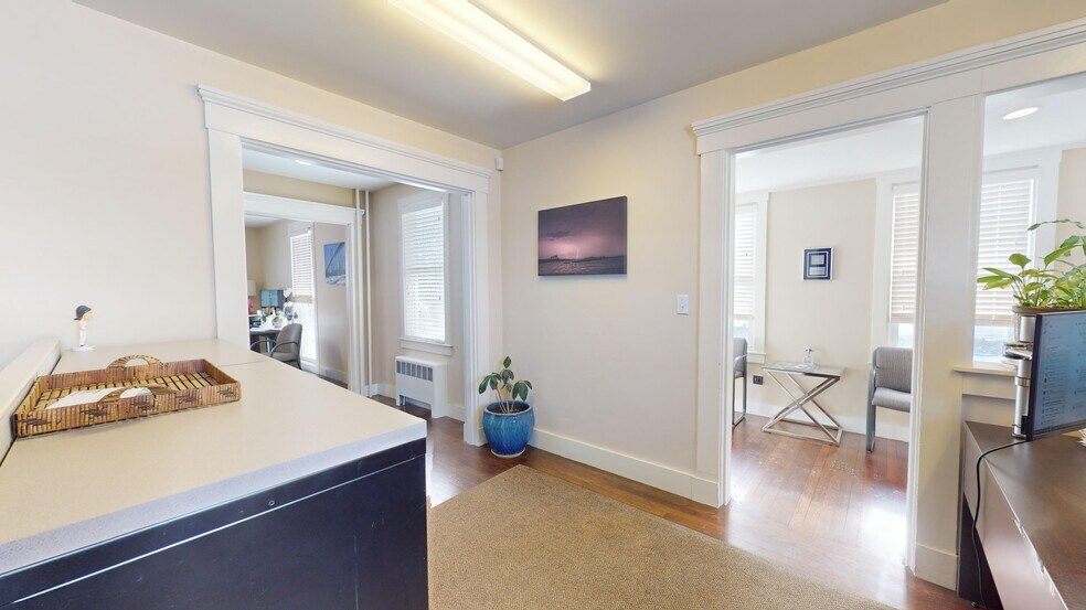 More Photos Of 460 E Main Rd, Middletown Medical For Sale