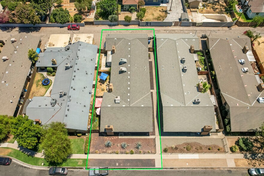 More Photos Of 3232 N Anna St, Fresno Specialty For Sale