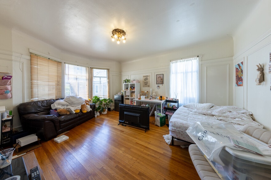 More Photos Of 2419 Durant Ave, Berkeley Apartments For Sale