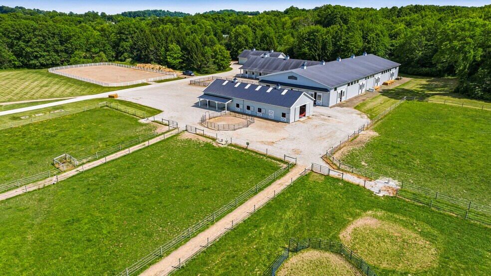 More Photos Of 3126 Mennonite Rd, Mantua Sports And Entertainment For Sale