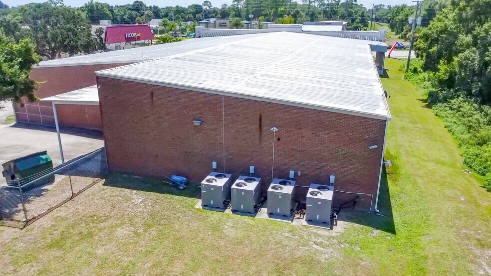 More Photos Of 3800 W New Haven Ave, Melbourne Freestanding For Sale