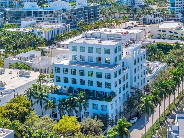 More Photos Of 119 Washington Ave, Miami Beach Office For Lease
