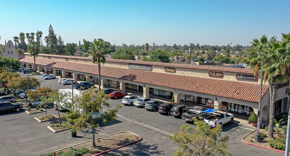 More Photos Of 335-395 E Shaw, Fresno Unknown For Lease