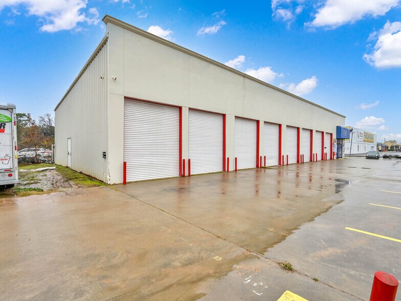 More Photos Of 3050 FM 2920 Rd, Spring Flex For Sale