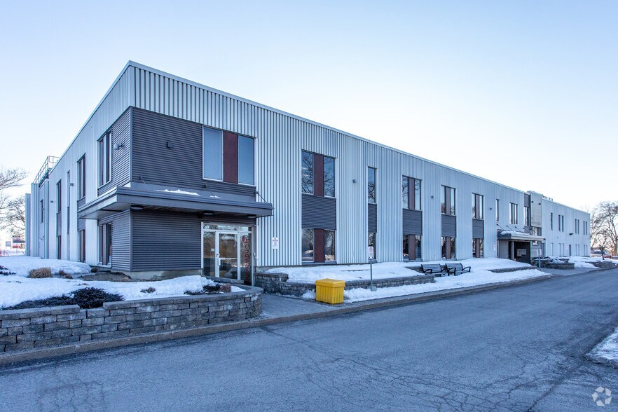 More Photos Of 436 Hazeldean Rd, Ottawa Industrial For Lease